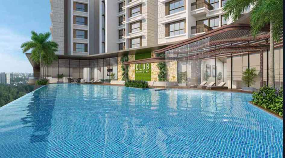 Chandak-Highscape-City-Amenities-Swimming-Pool
